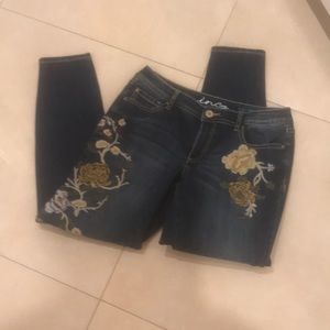 INC skinny leg curvy fit jeans